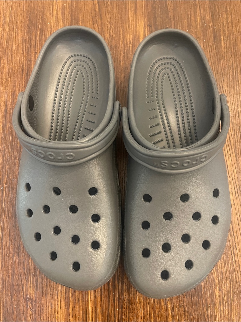 CROCS Classic Clog Sandals in Gray W11 M9